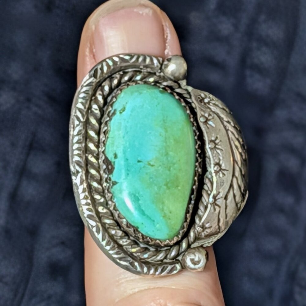 WOW Sz 7 Estate 1970s NAVAJO Lg Native American Turquoise Sterling Silver Ring